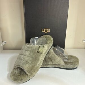 Men’s Ugg Slippers